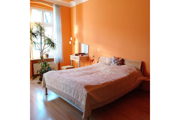 Gliwice, Chudoby, Apartament 112 mkw. w odrestaurowanej kamiennicy