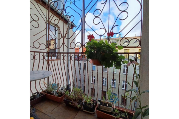 Gliwice, Chudoby, Apartament 112 mkw. w odrestaurowanej kamiennicy