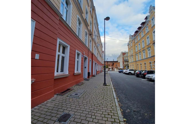 Gliwice, Chudoby, Apartament 112 mkw. w odrestaurowanej kamiennicy