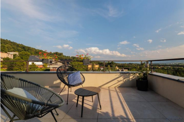 bielski, Wilkowice, Żywiecka, Nowoczesny apartament z ogrodem zimowym