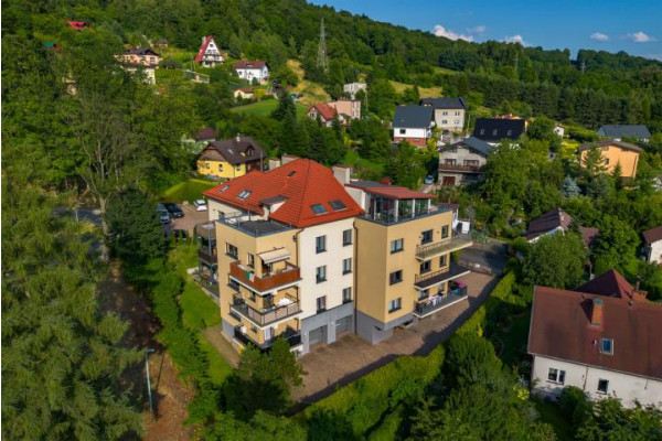 bielski, Wilkowice, Żywiecka, Nowoczesny apartament z ogrodem zimowym