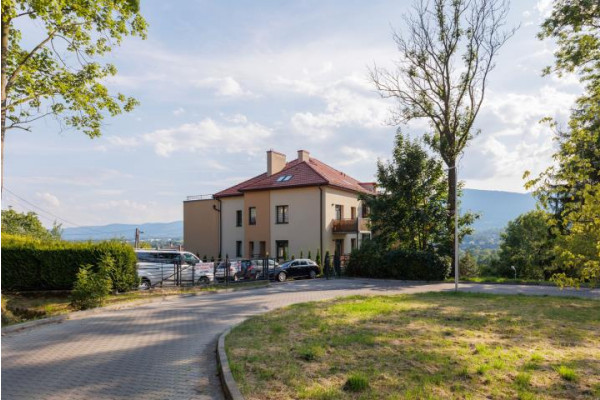 bielski, Wilkowice, Żywiecka, Nowoczesny apartament z ogrodem zimowym